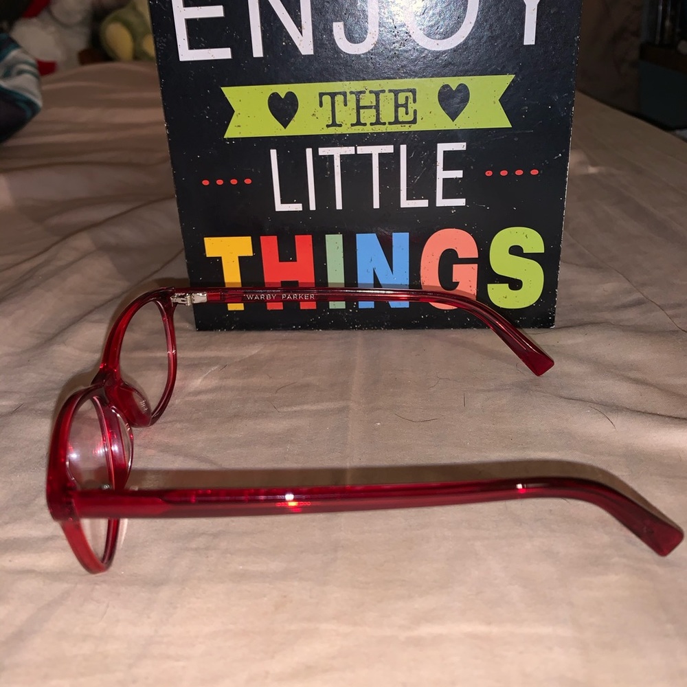 Eye glasses - Picture 2 of 3